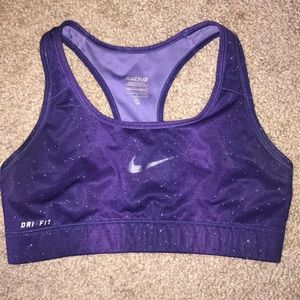 Sports bra
